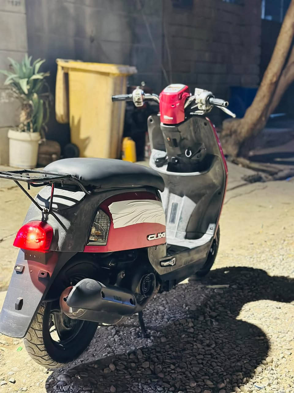 بوليس • كفرات ليبل • مكينه بلاديه