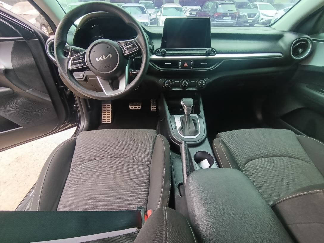 Kia Forti 
موديل 2024
ماشيه 21 الف ميل
لون اسود
سعر 135 ورقه بدون رقم
رقم كاتي تترقم محافظات الاقليم
أربيل/دهوك/سليمانيه/حلبجه
مدة الترقيم 90 يوم من تاريخ الشراء 
حادث السيارة: بدون حادث فقط دعاميه امامي بدون دواخل مكفوله (فقط 2 قطع كلير امريكي بدون معجون فقط رش)
كافه الايربكات سلميه 💯/100شركه ماطاك
مواصفات 👇
محرك 2.0 دوش المرغوب
شاشه كبير 
ويل كب
تحكمات فول
رادار امامي و جوانب
سيارة باربيل شركة نور البصرة موجودة 
بيع فقط شراي يتصل
*********** واتساب 
*********** أربيل, العراق

نص مكتوب في الصور:
- ***********