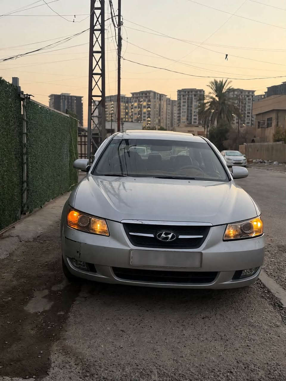 البيع او مروس هونداي سوناتا ٢٠٠٨امريكي
السيارة فول موصفات جلد فاتحه تحكمات كشن كهرباء 
السيارة خير من يم الله كير مكينه حداديه تبريد ثالج تخم تاير 
سياره جاهزه بسمي ارقم جديده بيها صبغ ٣قطع فاقط 
السعر ٨٧وبيها مجال قليل 
المكان بغداد حي الجهاد شارع الشارقه 
***********
***********
