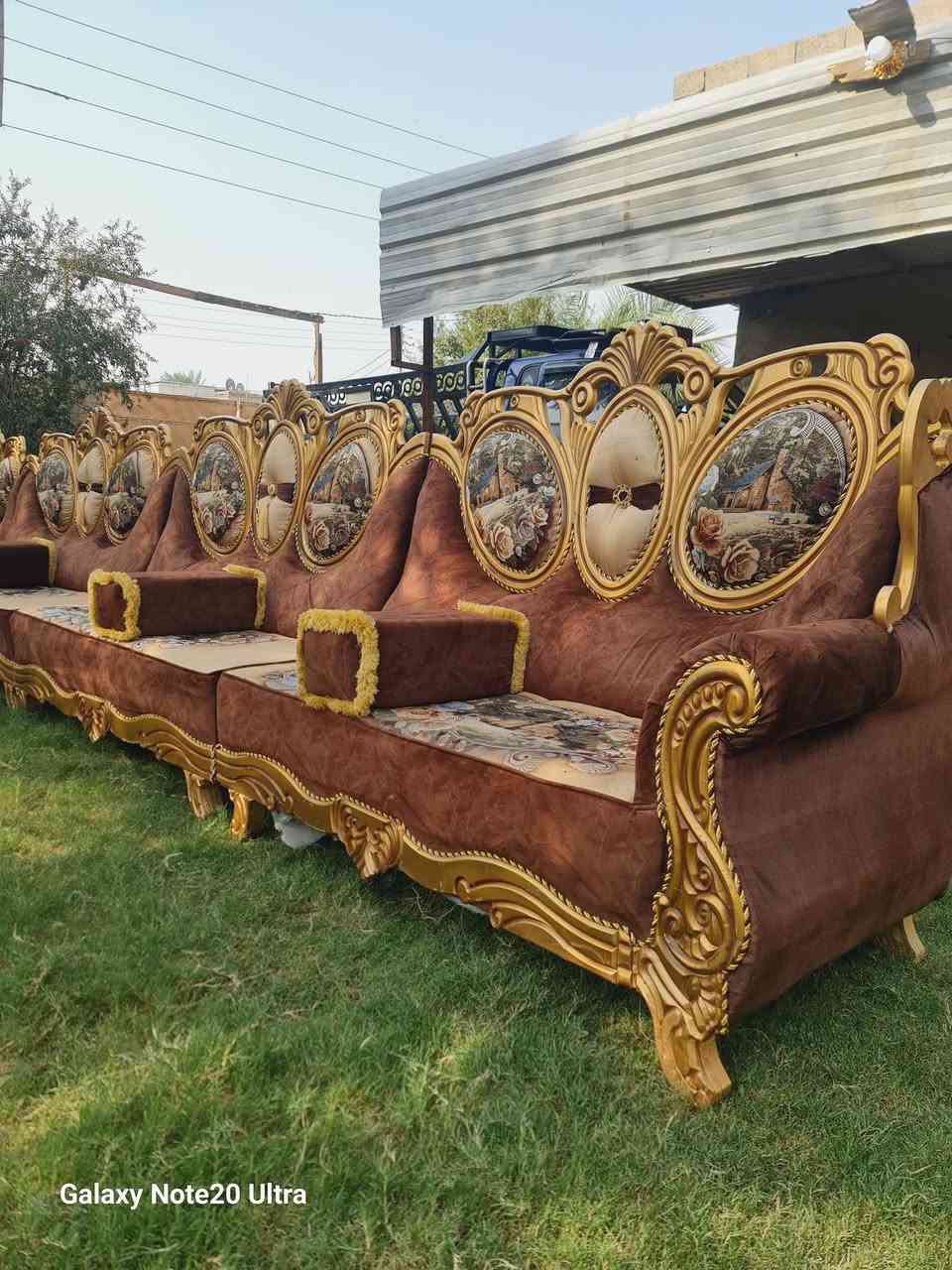 ديوان ملكي • ١٥م • ٢٣مقعد