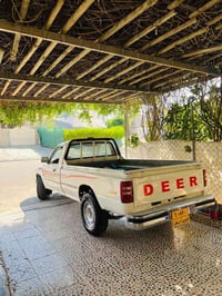 عیزام • ٢٠٠٦ • ١٢١٠٠٠ كم