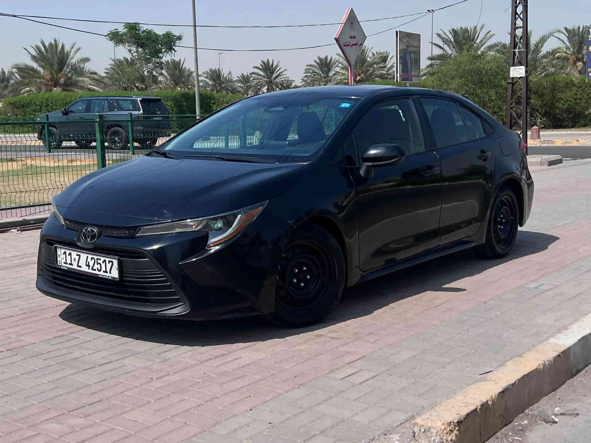 كورلا 2023Le
محرك 2000 بجم كبس لايت زنون بلادي 

تبريد بلادي شاشة كبيرة تخم تاير جديد 

صبغ فقط بابين و جاملغ خلفي جهة السايق فقط 

الباقي كلة بلادي 

السيارة بدون نقص كاملة جاهزة رقم بغداد تحويل ثاني يوم 

مكان السيارة بغداد حي الحسين 

السعر 13700$ بيهة مجال بسيط

للاستفسار 

***********
