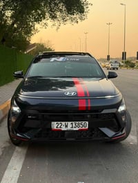 🔥 HYUNDAI KONA N LINE 2024 🔥 🚨 N LINE 🚨 🔹لون نيلي مميز متغير على بنفجس...