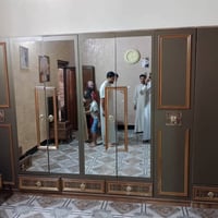 لا تفاصيل • خزانات • بوفيه