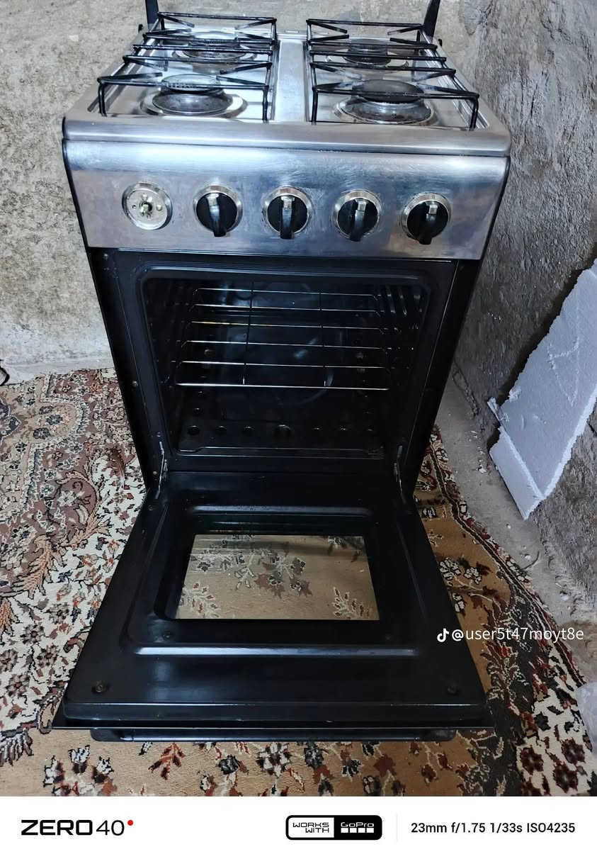 السلام عليكم طباخ اربع عيون شغال اونضيف مستعمل بس شهرين السعر 125وبيمجال للطيبين مكاني نجف شارع المعمل  ***********للتواصل

نص مكتوب في الصور:
- @user5t47moyt8e
- ZERO40° WORKS WITH GoPro 23mm f/1.75 1/33s ISO4235 @user5t47moyt8e
- ZERO40°
- WORKS WITH GoPro
- 23mm f/1.75 1/33s ISO3127