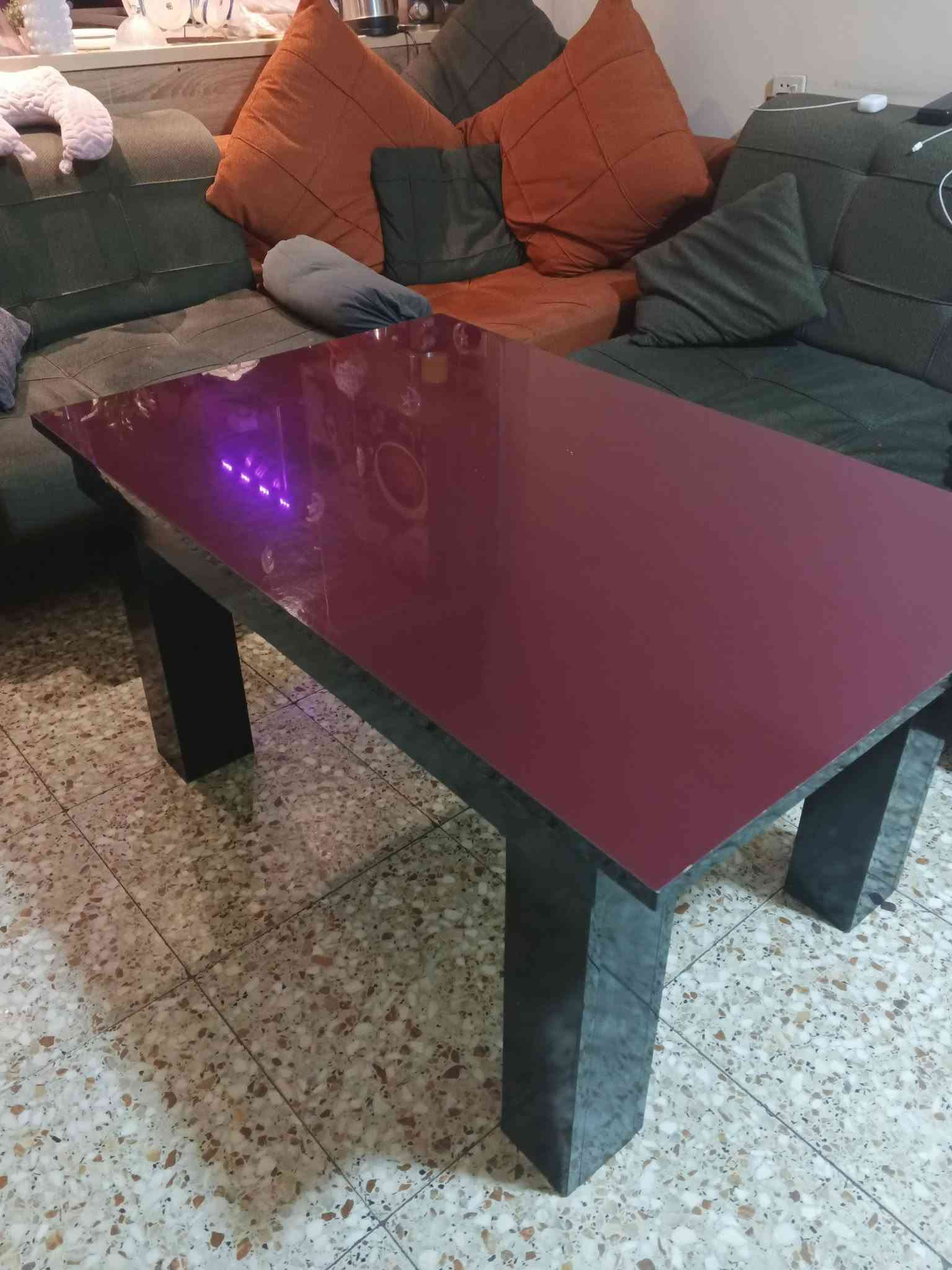 كنب • للبيع