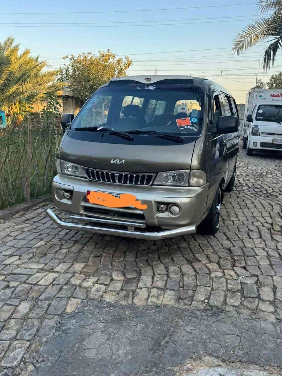 بريجو موديل 2001سياحي  مكينه وكير واكسل خير من الله نضيفات رقم إنبار انكليزي سنويه ل 31 رقم جديد وهزه جديده مصفره سياره شواصي نضيفات بس اليمنه معمر تعمير حلو صدر أمامي خلفي جديد دوشمه نضيفه كهربائيات كلها شغاله سياره جاهزه مصبوغه السياره للجماليه بدون ضربه سياره كبل للشارع السعر 75 وبي مجال مكاني بغداد رقمي *********** اتصل ودلل
