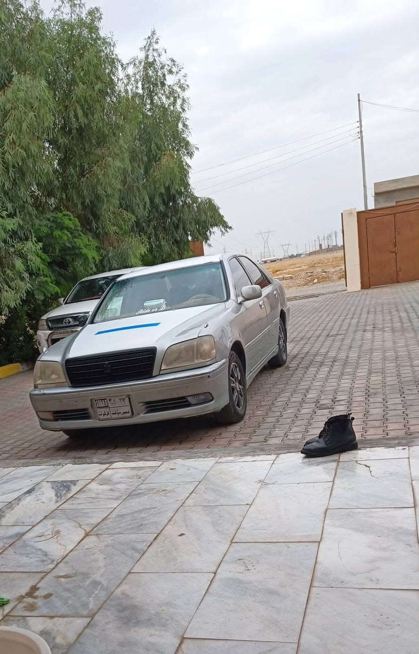ملكه • ٢٠٠٣ • محرك D4