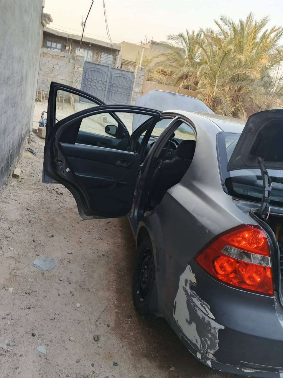 السلام عليكم 
افيو للبيع \السعر 55 وبيه مجال لشراي يشلع عيوني
وارد خليجي محرك مسكر 1600
موديل 2009
رقم بغداد الدولي بسمي 
سياره جاهزه من كلشي 
محرك مكفول
كير أوتو مكفول
صدر امامي خلفي جديد 
تخم تاير جديد+ويل جديد
تدفئه تبريد كله شغاله
كهربائية كله شغاله على وضع الشركه 
السيارة بدون صبغ بدون ضربه بلاديه 
السيارة جاهزه من كلشي 
مكان السياره الانبار فلوجه
كلشي واضح امامك 
اسف ع الاطلاع
للاتصال ***********
للاتصال أو وتساب 075131831
