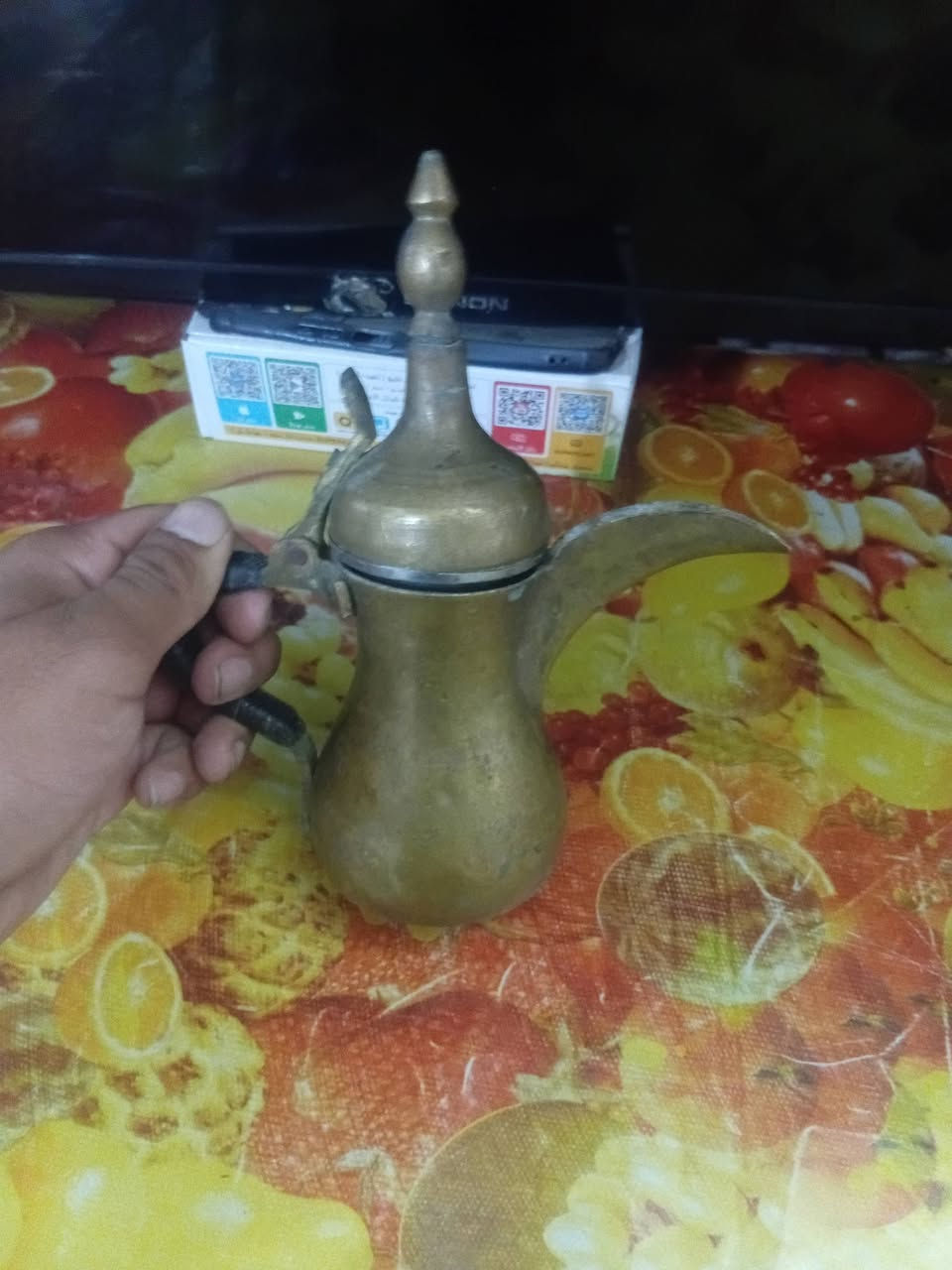 السلام عليكم للبيع ١٧دله و قوري و مصب  العنوان بغداد الدوره رقم ***********السعر خاص  واتساب
