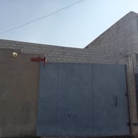 بيتين • ٢ غرف • ١٨٠م