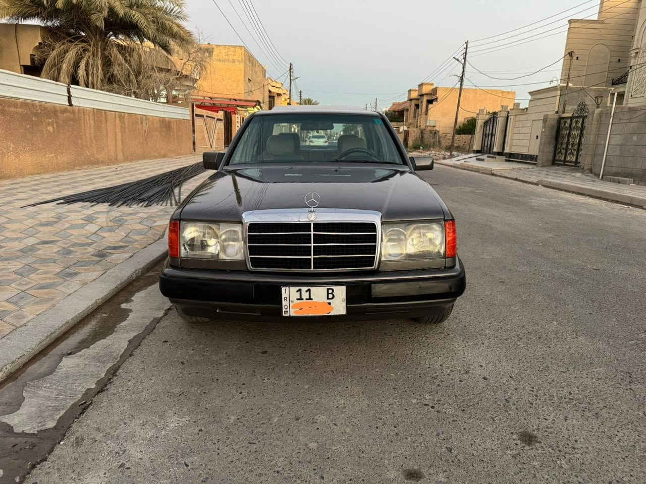 مارسيدس دب 1989 حجم 230 السعر 62 للأستفسار الاتصال *********** مكان السيارة صلاح الدين تكريت
