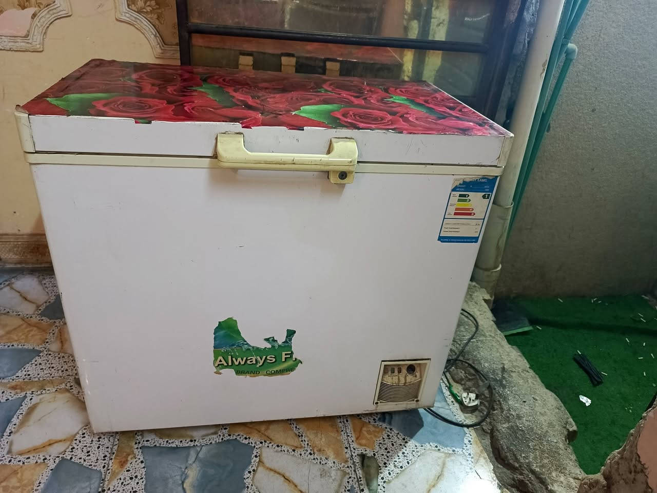 مجمدةالبيع نظيفة***********

