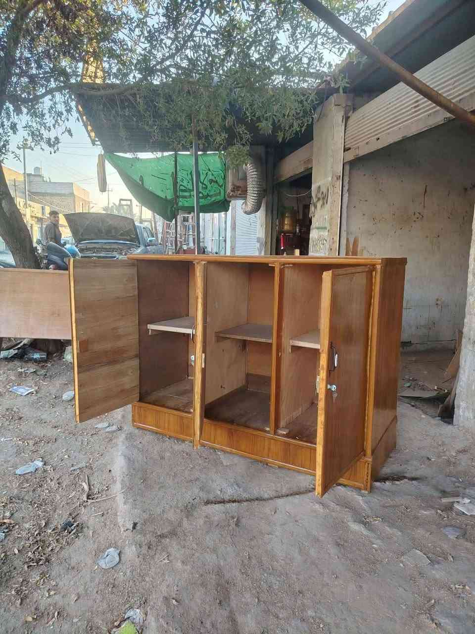 بوفيه البيع تزكام متر ونص ***********
