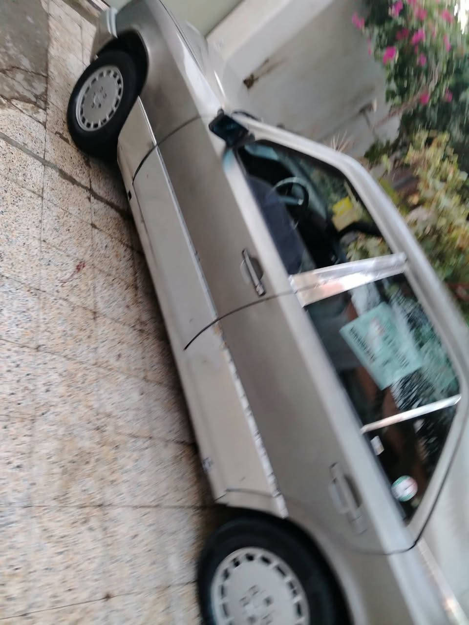 مارسدس دب. موديل ٨٦ محور بطة ياباني محرك بي خيط بخار بصيط جدا  قواعد دبلات بلاديات بدون خياس ولا ضربة صدر جديد السعر ٤٠ وبيهة مجال مكاني ديالى بعقوبة ***********
