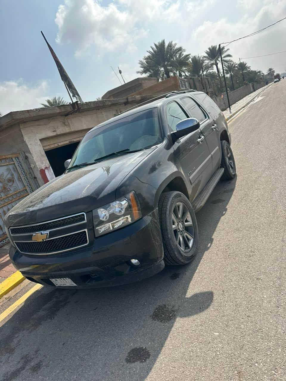 السلام عليكم تاهو  ٢٠٠٨ كلين بدون ضرر فقط بنيد مصبوغ 
رقم بغداد داخل جلد مخمل دشبول جديد مامكسور 
 السعر 185 مكان السياره بغداد- ديالى

***********
