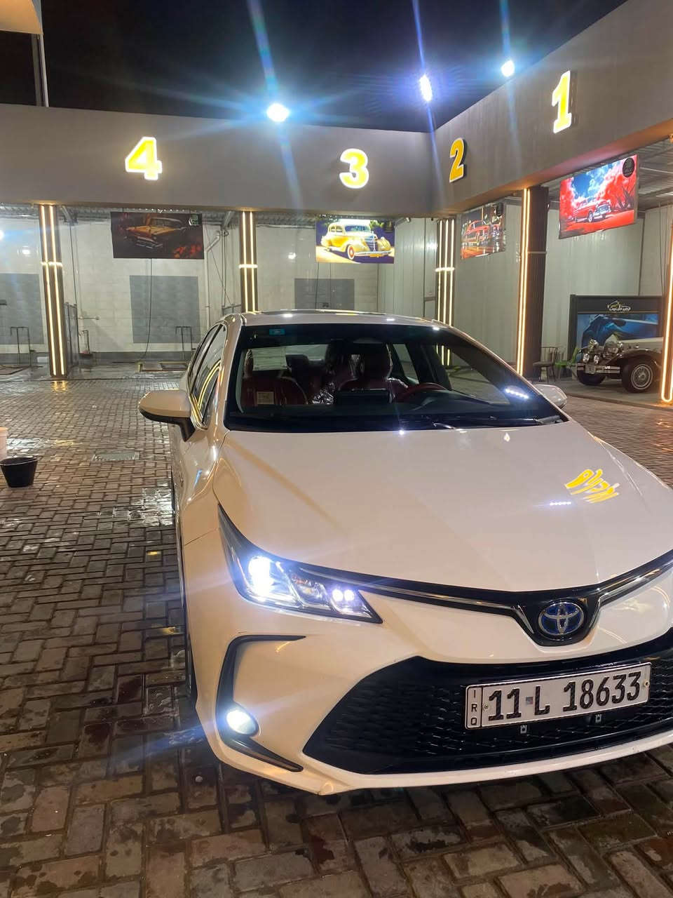 كورلا 2023 العلامه الزرقاء ماشيه 105 km باسمي بيها بارد جاملغ خلفي قليل ومعدل pdr ممبين سياره داخل احمر جديد العنوان الوزيريه هاتف ***********
سعرها 139

