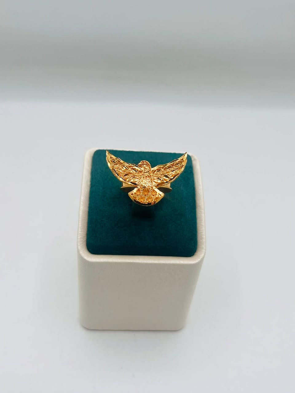 🦅خاتم النسر رجع توفر بجميع الاحجام والاوزان💍✨
☎️***********
📍الانبار هيت الجري مقابل شارع الحمام
