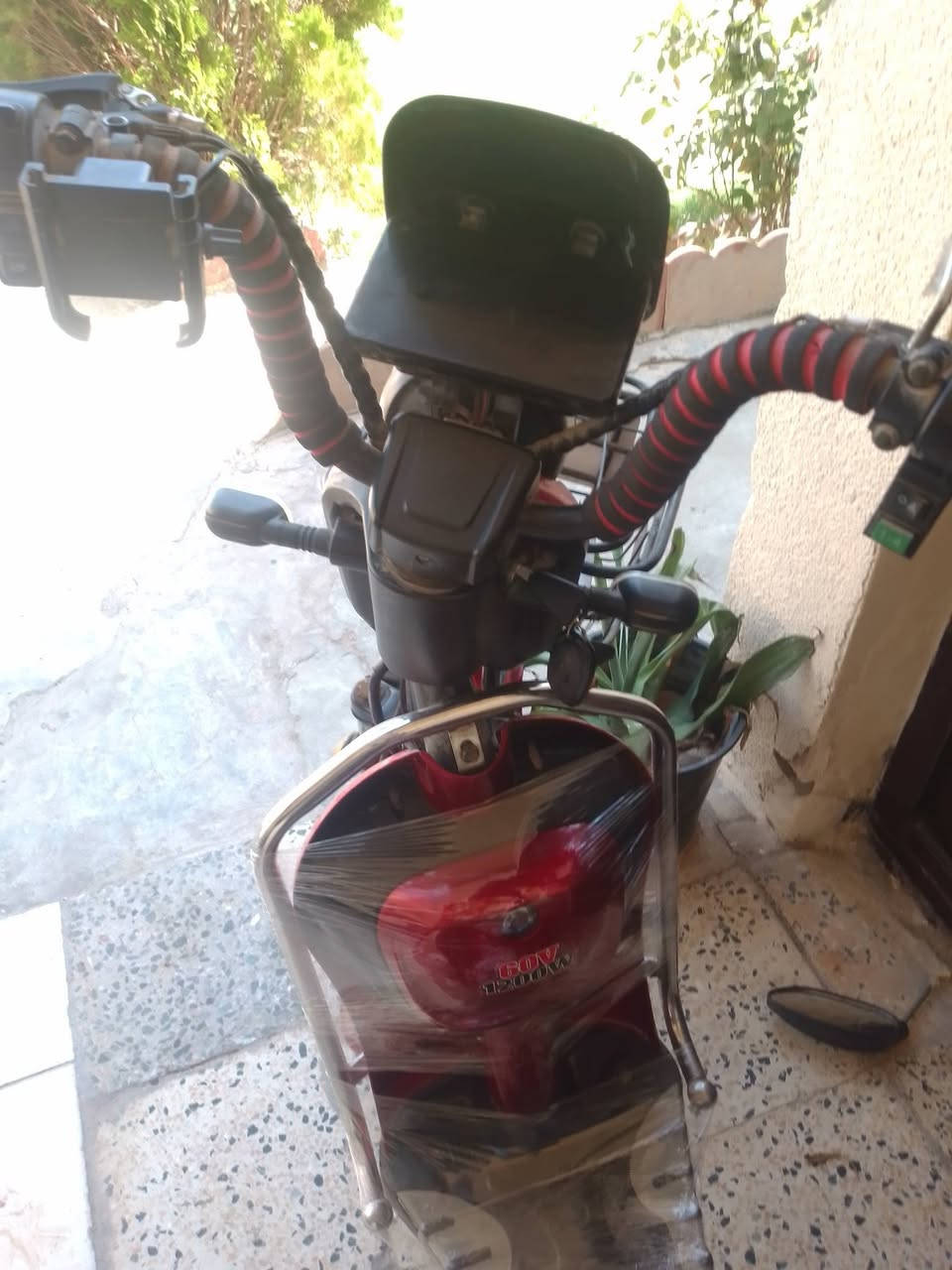 السلام عليكم باسكل شحن لبيع بطاريات شرط الفحص 5بطاريات شرط اخو الجديد بصمه تشغيل عن بعد نشره روز صفح سويج اتنين بصمه شرط أحله من صوره مكاني كركوك السعر مناسب الرقم الهاتف ***********
