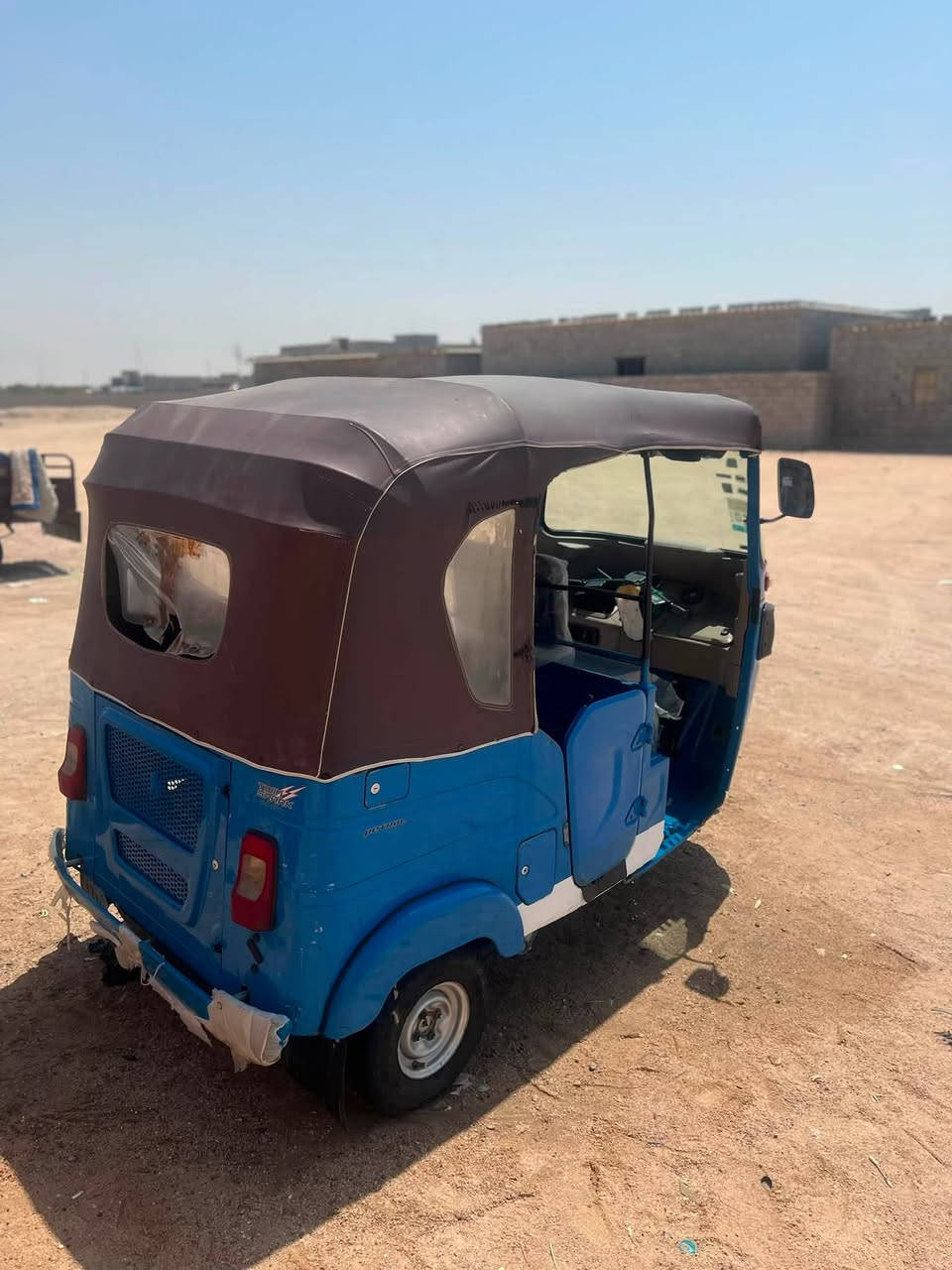 تكتك وراق سحب محرك كفاله شرط الفحص البدي شوف العين بي شغلات بسيطه رحمه الوالديك مو شراي لاتتصل وقره منشور قبل لا تراسل السعر 5300المكان بصره ***********
