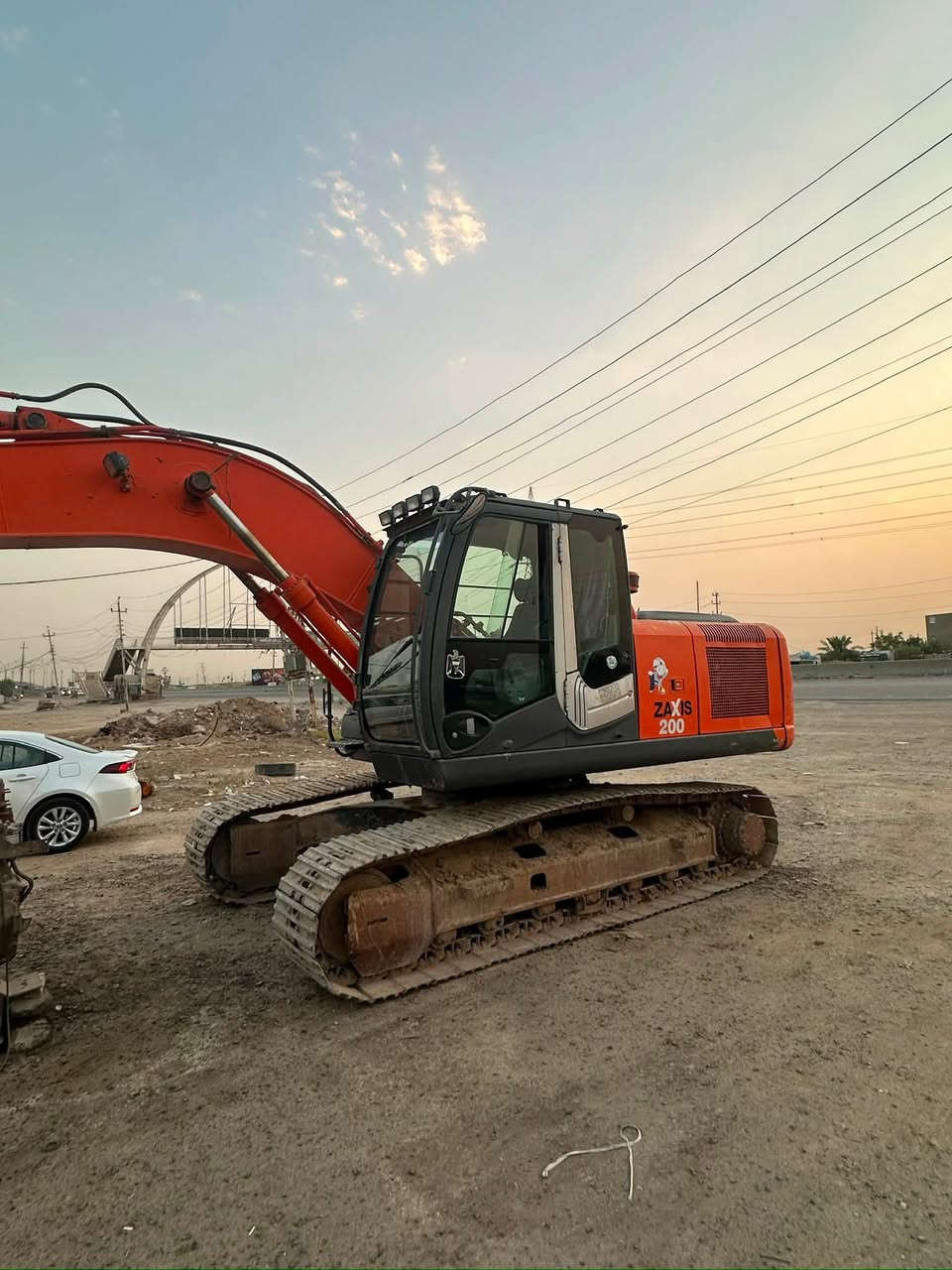 حفار Z3 2010 للبيع
بلادية ما مفتوح بيها شي 
بدون رقم منفيس ٢٠١٦ 
العنوان بغداد 

***********
