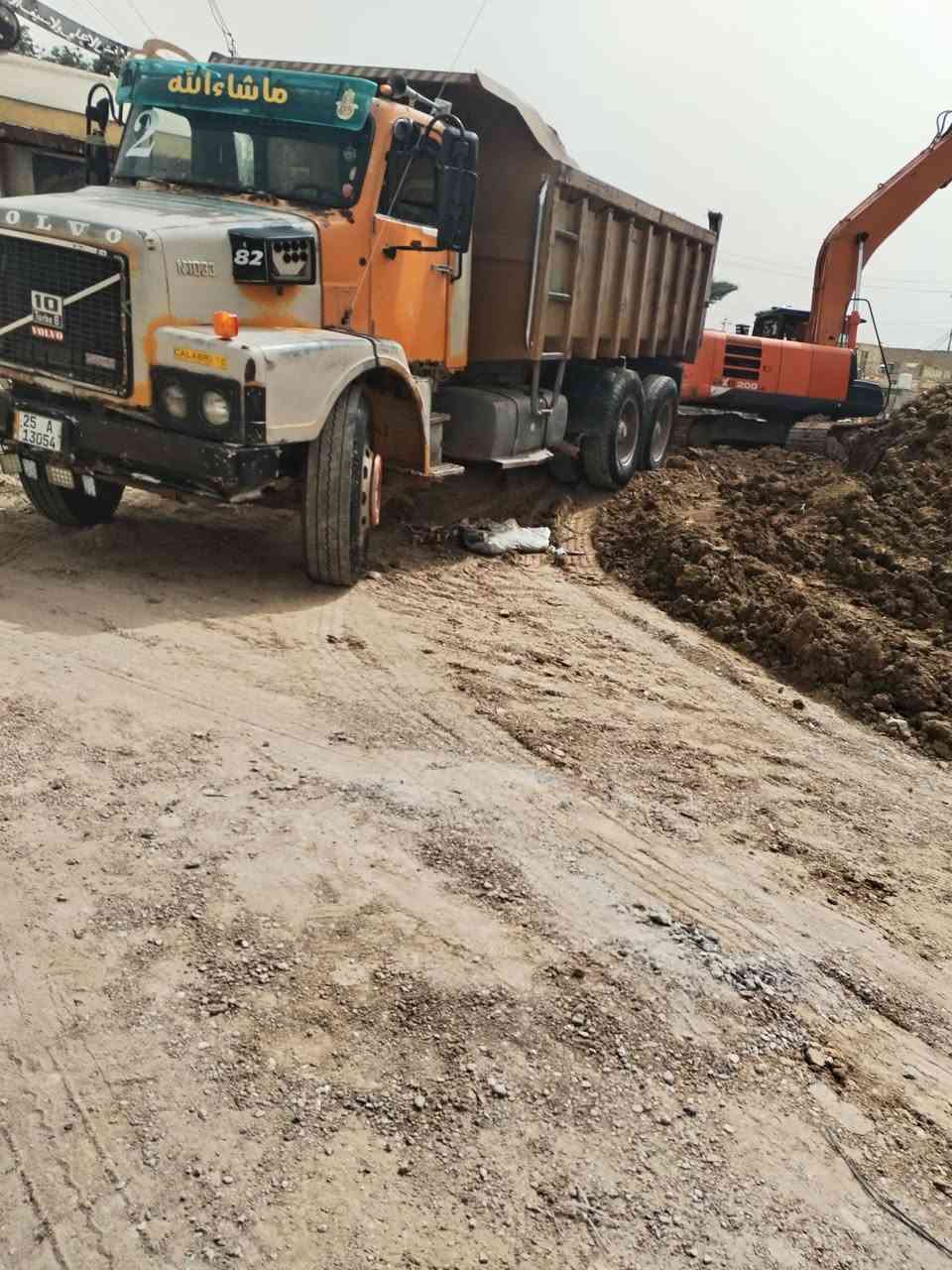 سلام عليكم
فالفو مديل 82 محرك N10 كير ٤،٤
تخم تاير رقم كركوك انكليزي بسمي
دوشمه تبريد 
***********
