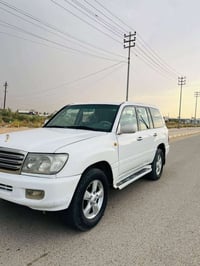 موديل ٢٠٠٢ • حالة حلوة • رمادي