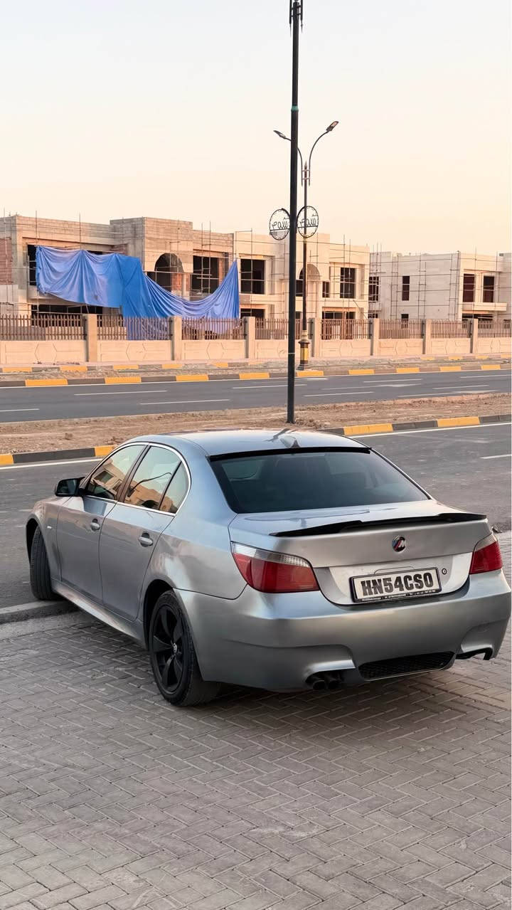 بي ام ٥٢٥ • ٢٠٠٦ • اوتوماتيك