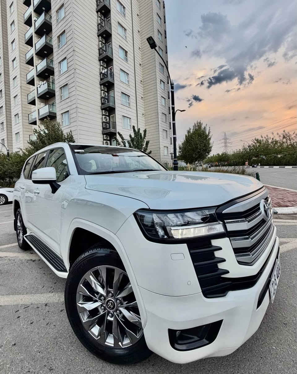 لاندكروز GXR • زيرو • ٢٠٢٢
