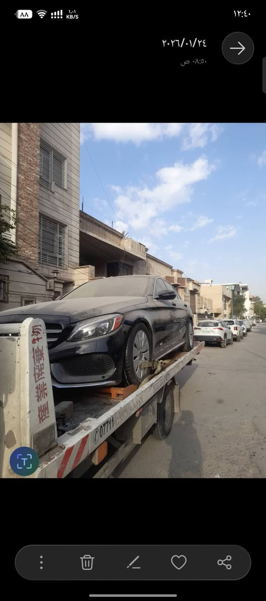 السلام عليكم
ازوزة للبيع كرين سطحي امراتي بلادي
ثلاث جكات
مكينة كير جدد
تبريد شغال
رقم إنكليزي بسمي
جهازة للشغل 
***********
