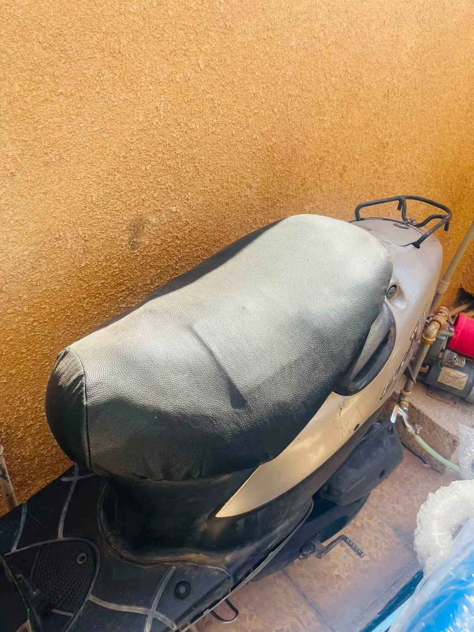 للبيع محرك مفتوح اول فتحه ناعم  جاهزه كلها شغاله 
بس الوجه نقصه لايت واشاير 
مكان تكريت
سعرر200 قفل دينار ماينزل
للاستفسار ***********
