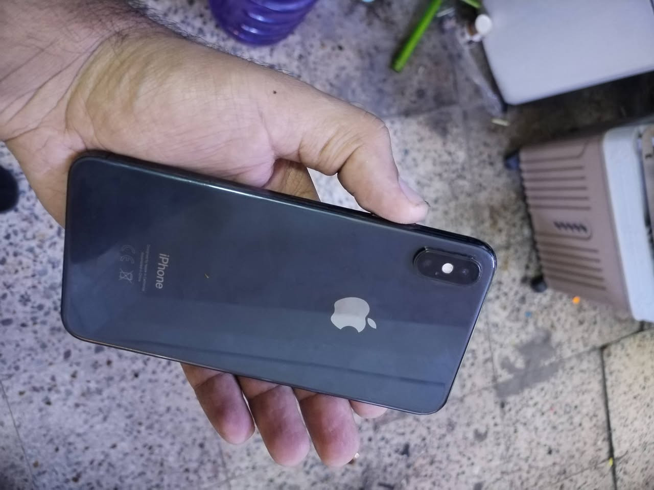 آيفون XS ماكس • ٢٥٦ • مقفول ايكلاود