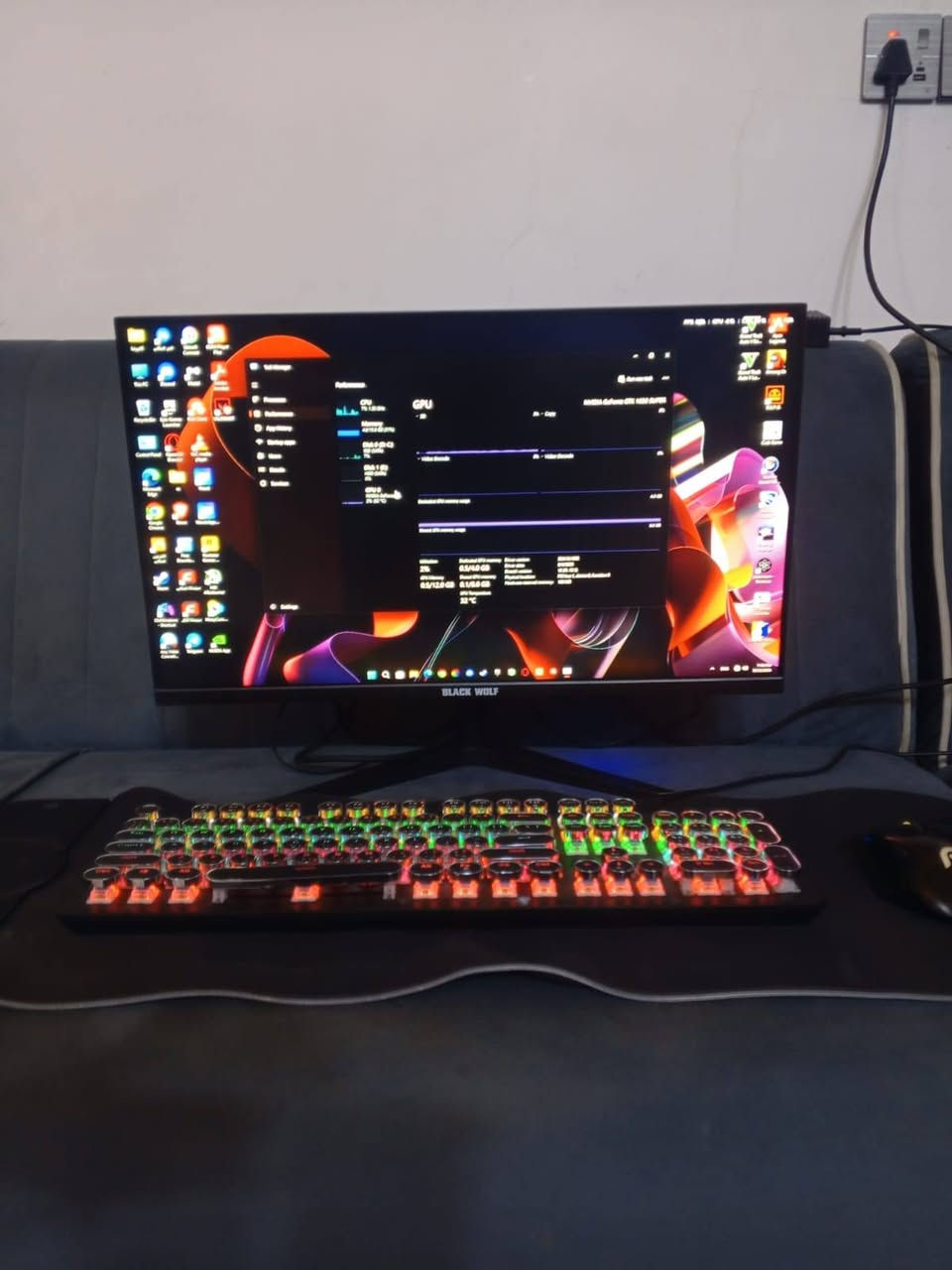 السلام عليكم
للبيع بي سي مستعمل نظيف
المواصفات موضحة بالصور
ماوس rgb وكيبورد rgb وماوس باد
شاشة بلاك ولف 165 هرتز
السعر 600 وبي مجال
مكان بغداد البلديات
للاستفسار ***********
واتساب

نص مكتوب في الصور:
- Performance Run new task CPU 2% 1.69 GHz Memory 5.0/15.9 GB (3 Disk 0 (D:) SSD (SATA) 0% Disk 1 (E:) HDD (SATA) 0% GPU 0 NVIDIA GeForce G... 2% (33 °C) Memory Memory usage 16.0 GB 15.9 GB 60 seconds Memory composition In use (Compressed) 4.9 GB (20.3 MB) Committed 5.9/23.7 GB Paged pool 297 MB Available 10.9 GB Cached 2.8 GB Non-paged pool 335 MB Speed: Slots used: Form factor: Hardware reserved: 2666 MT/s 2 of 2 DIMM 64.8 MB
- Task Manager Processes Performance App history Startup apps Users Details Services Settings Performance CPU 2% 1.45 GHz Memory 4.9/15.9 GB (31%) Disk 0 (C:) SSD (SATA) 0% Disk 1 (E:) HDD (SATA) 0% GPU 0 NVIDIA GeForce... 2% (33 °C) GPU 3D 2% Copy 0% Video Encode 0% Video Decode 0% NVIDIA GeForce GTX 1650 SUPER 4.0 GB 8.0 GB Dedicated GPU memory usage Shared GPU memory usage Utilization 2% GPU Memory 0.5/12.0 GB Dedicated GPU memory 0.5/4.0 GB Shared GPU memory 0.1/8.0 GB GPU Temperature 33 °C Driver version: 32.0.16.1682 Driver date: 9/4/2026 DirectX version: 12 (FL 12.1) Physical location: PCI bus 1, device 0, function 0 Hardware reserved memory: 166 MB
- Performance CPU Intel(R) Core(TM) i5-9400F CPU @ 2.90GHz 100% CPU % Utilization 60 seconds Utilization 59% Speed 3.76 GHz Processes 181 Threads 2692 Handles 81959 Up time 0:01:01:04 Base speed: 2.90 GHz Sockets: 1 Cores: 6 Logical processors: 6 Virtualization: Disabled Hyper-V support: Yes L1 cache: 384 KB L2 cache: 1.5 MB L3 cache: 9.0 MB Memory 5.1/15.9 GB (32%) Disk 0 (C:) SSD (SATA) 41% Disk 1 (E:) HDD (SATA) 0% GPU 0 NVIDIA GeForce G... 2% (34 °C) Settings Run new task
- CPU 3% 1.68 GHz Memory 5.0/15.9 GB (31%) Disk 0 (D: C:) SSD (SATA) 0% Disk 1 (E:) HDD (SATA) 0% GPU 0 NVIDIA GeForce G... 2% (33 C) Performance Disk 0 (D: C:) Active time Lexar 256GB SSD 100% 60 seconds Disk transfer rate 0 100 MB/s 60 MB/s 0 60 seconds Active time 0% Average response time 0.2 ms Capacity Formatted System disk Page file Type 239 GB 239 GB Yes Yes SSD (SATA) Read speed 0 KB/s Write speed 4.1 KB/s Run new task Settings