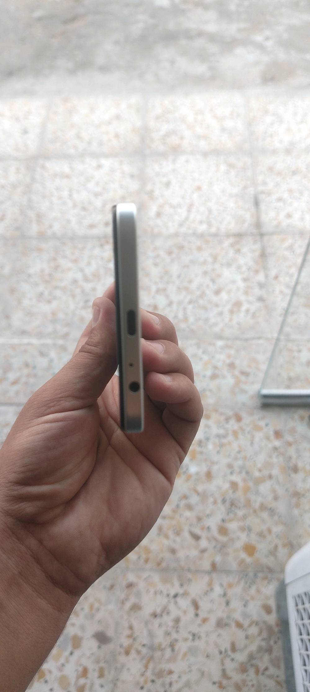 جهاز انفنكس سمارت ٢٠
ذاكرة ١٢٨ جهاز نضيف ١٠٠٪
استعمال ١٠ فقط
جهاز كامل ملحقات كارتون وشاحن وسماعة وكفر حماية
جهاز مكفول
لا يوجد توصيل
مكاني بغداد الرشاد
***********