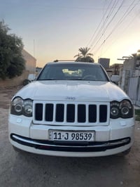 للبيع جيب شيروكي موديل 2008 رقم بغداد✔️ محرك هيمي رياضي ✔️ تبريد تدفئه...