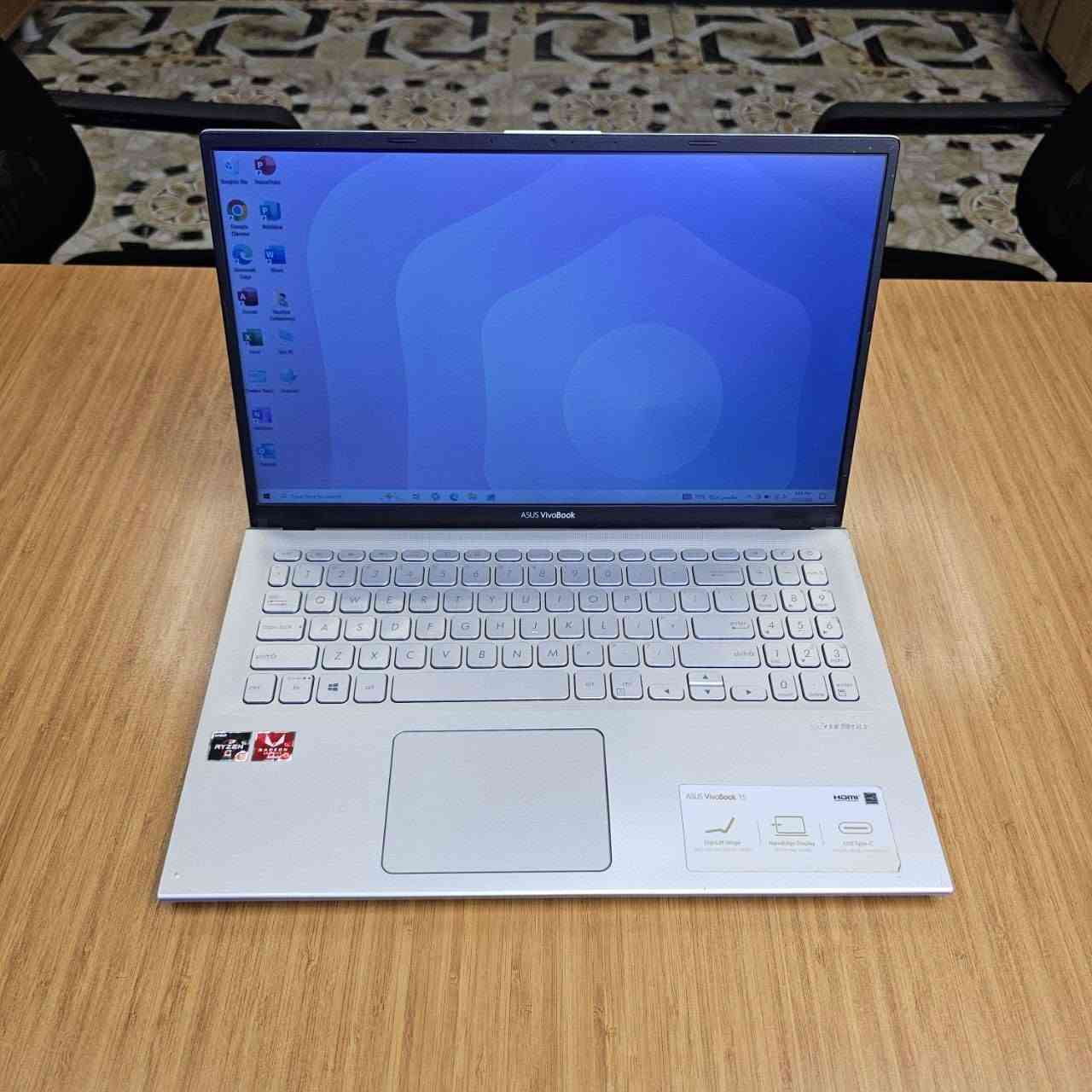✨ أناقة خفيفة، وأداء يعتمد عليه! ASUS VivoBook 15 💻
​تبحث عن لابتوب أنيق بشاشة واسعة، خفيف الوزن، ومناسب تماماً للدراسة، العمل اليومي، وتصفح الوسائط بدون أي تهنيج؟ هذا الجهاز المميز باللون الفضي الشفاف (Transparent Silver) هو الخيار الأنسب لك!
​🔹 المواصفات الفنية للجهاز:
​⚙️ المعالج (CPU): AMD Ryzen 5 - 3500 (4 Core & 8 Thread) — أداء ممتاز وسلس للمهام اليومية المتعددة.
​🎮 كارت الشاشة (GPU): AMD Radeon 4GB + خارجي 2GB — لتشغيل البرامج المرئية والتطبيقات بكفاءة.
​💾 الذاكرة العشوائية (RAM): 8GB DDR4 — سرعة واستجابة ممتازة.
​💽 التخزين (SSD): 256GB SSD NVMe M.2 — إقلاع خاطف للنظام ونقل سريع للملفات.
​🖥️ الشاشة: 15.6 بوصة FHD IPS Filter — شاشة واسعة ومريحة للعين بألوان صافية.
​🪶 الوزن: خفيف جداً (1.60Kg) وسهل التنقل في الحقيبة.
​🎨 اللون: فضي شفاف أنيق (Transparent Silver).
​🔌 المنافذ والتقنيات: WiFi, Bluetooth, Webcam, 3x USB, Type-C, HDMI, Audio Jack.
​🔍 الحالة: مستعمل نظيف جداً بحالة ممتازة (Second Hand).
​🎁 العروض والضمان:
​🛡️ ضمان شامل لمدة سنة كاملة لتشتغل وأنت مرتاح البال.
​🎁 باكيج 11 هدية وخدمة مميزة مجاناً مرفقة مع الجهاز!
​⚠️ تنبيه: متوفر قطعة واحدة فقط حالياً!
​📲 لمعرفة السعر أو الاستفسار والحجز، تواصل معنا مباشرة عبر الواتساب أو الرسائل:
📞 ***********
​📍 العنوان: السليمانية - منطقة قولەرەیسی - خلف مسجد الشهيد مريوان (متجر Shazad Technology).

​✨ جوانی و سووکی، لەگەڵ ئادایەکی باوەڕپێکراو! ASUS VivoBook 15 💻
​بەدوای لاپتۆپێکی شیک، سووک و بە شاشەیەکی گەورەدا دەگەڕێیت بۆ خوێندن، کاری ڕۆژانە و بینینی ڤیدیۆ بەبێ هیچ خاوبوونەوەیەک؟ ئەم ئامێرە بێئەندازە جوانە بە ڕەنگی زیوی درەوشاوە (Transparent Silver) باشترین هەڵبژاردنە بۆ تۆ!
​🔹 تایبەتمەندییەکانی ئامێرەکە:
​⚙️ پرۆسێسەر (CPU): AMD Ryzen 5 - 3500 (4 Core & 8 Thread) — کارکردنی خێرا و ڕەوان بۆ ڕاپەڕاندنی کارەکانی ڕۆژانە.
​🎮 کارتی گرافیک (GPU): AMD Radeon 4GB & External 2GB — گونجاو بۆ بەرنامە دیدارییەکان و بەکارهێنانی ڕۆژانە.
​💾 ڕام (RAM): 8GB DDR4 — خێرایی و ئادایەکی باش.
​💽 بیرگە (Storage): 256GB SSD NVMe M.2 — خێراییەکی بەرز لە هەڵکردنی سیستەم و کردنەوەی فایلەکاندا.
​🖥️ شاشە: 15.6 ئینج FHD IPS Filter — شاشەیەکی گەورە و ڕوون کە چاوەکانت ماندوو ناکات.
​🪶 کێش: زۆر سووکە (1.60Kg) و زۆر ئاسانە بۆ هەڵگرتن و گواستنەوە.
​🎨 ڕەنگ: زیوی بریقەدار (Transparent Silver).
​🔌 دەرچە و تایبەتمەندییەکان: WiFi, Bluetooth, Webcam, 3x USB, Type-C, HDMI, Audio Jack.
​🔍 دۆخ: بەکارهاتوو (زۆر خاوێن و لە دۆخێکی نایابدایە).
​🎁 ئۆفەر و زەمان:
​🛡️ زەمانی گشتگیر بۆ ماوەی یەک ساڵی تەواو بۆ دڵنیایی ئێوە.
​🎁 ١١ دیاری و خزمەتگوزاری تایبەت بەخۆڕایی لەگەڵ ئامێرەکەدا!
​⚠️ ئاگاداری: تەنها ١ دانە بەردەستە!
​📲 بۆ زانینی نرخ و داواکردن، لە ڕێگەی نامە یان واتساپ پەیوەندیمان پێوە بکەن:
📞 ***********
​📍 ناونیشان: سلێمانی - ناوچەی قولەڕەیسی - پشتی مزگەوتی شەهید مەریوان (فرۆشگای Shazad Technology).
