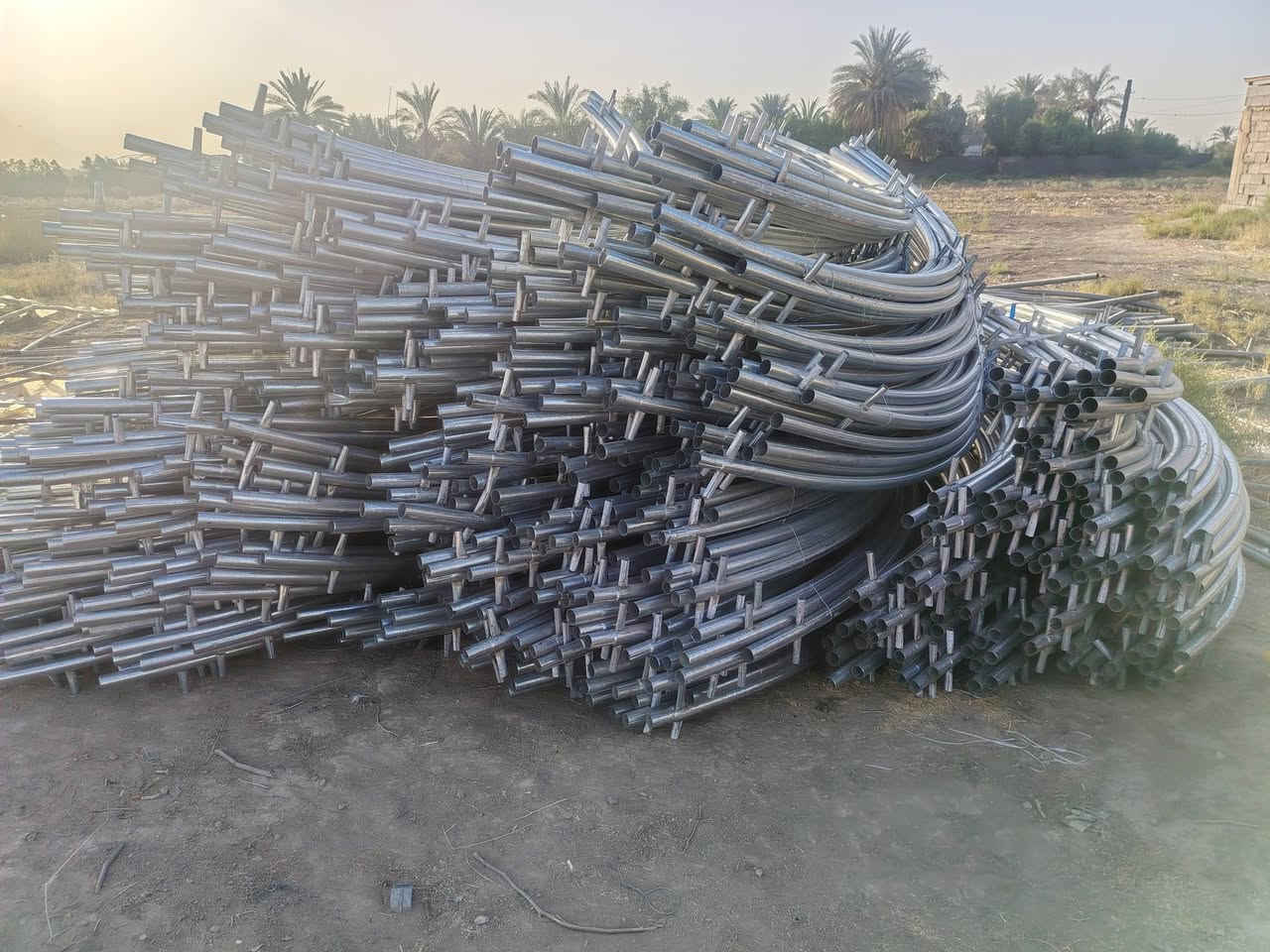 اللهم صلي على محمد وال محمد
تم وبعون الله وصول وجبة جديدة 
من البيوت صغيرة الحجم 
قياس 6 متر طول
والعرض 4 متر 
والارتفاع 2 متر
مكاني بابل. المحاويل. ناحية الامام. الطريق السريع 
غير متواجد عل الفيس والخاص 
***********
***********
