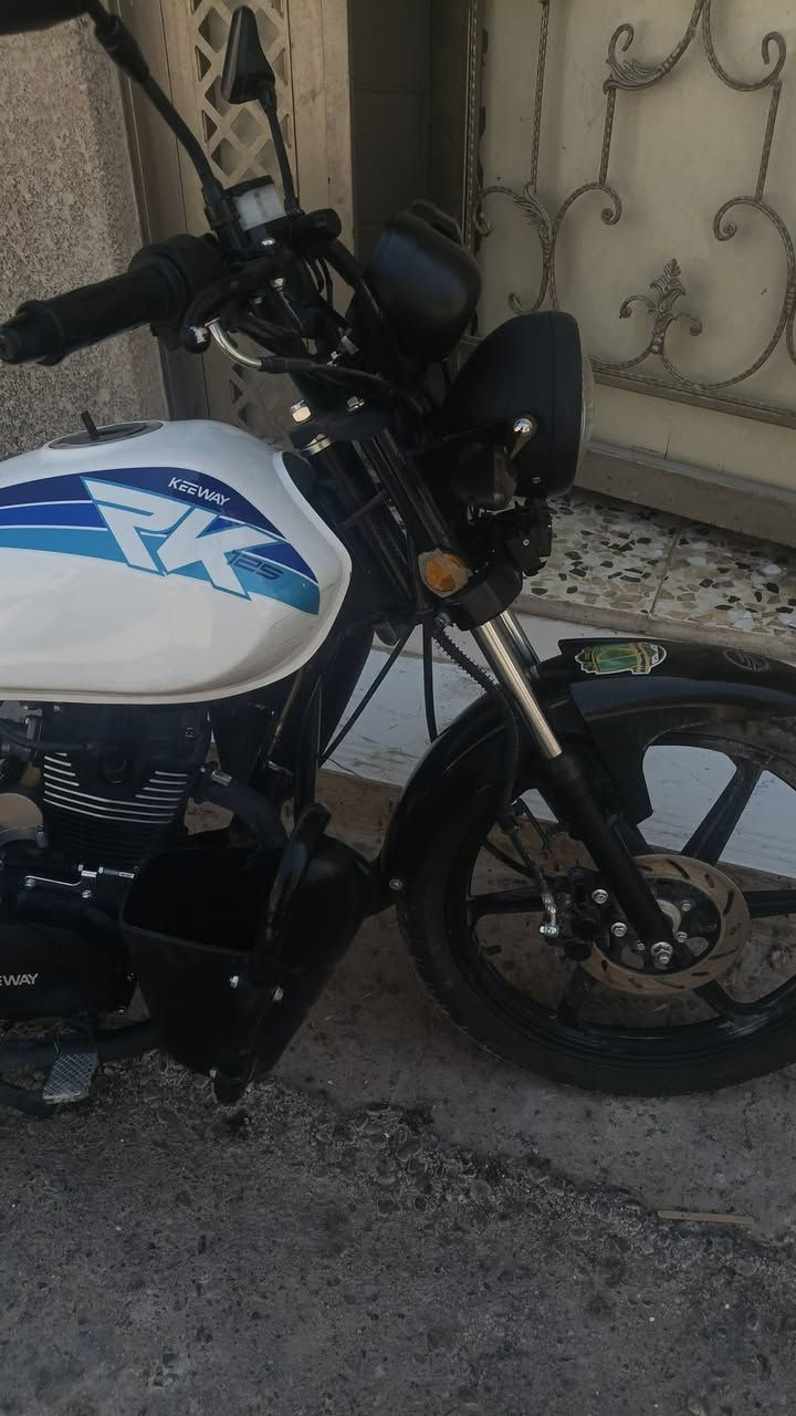 سلام عليكم دراجه أر كي اي ايطالي 🇮🇹 للبيع مرقمه ب اسم عجلات الخليج تحويل ثاني يوم رقم اربيل دراجه نضيفه كلش اخت زيرو السعر 1600 وبيه مجال العنوان بغداد الخطيب الرقم ***********
