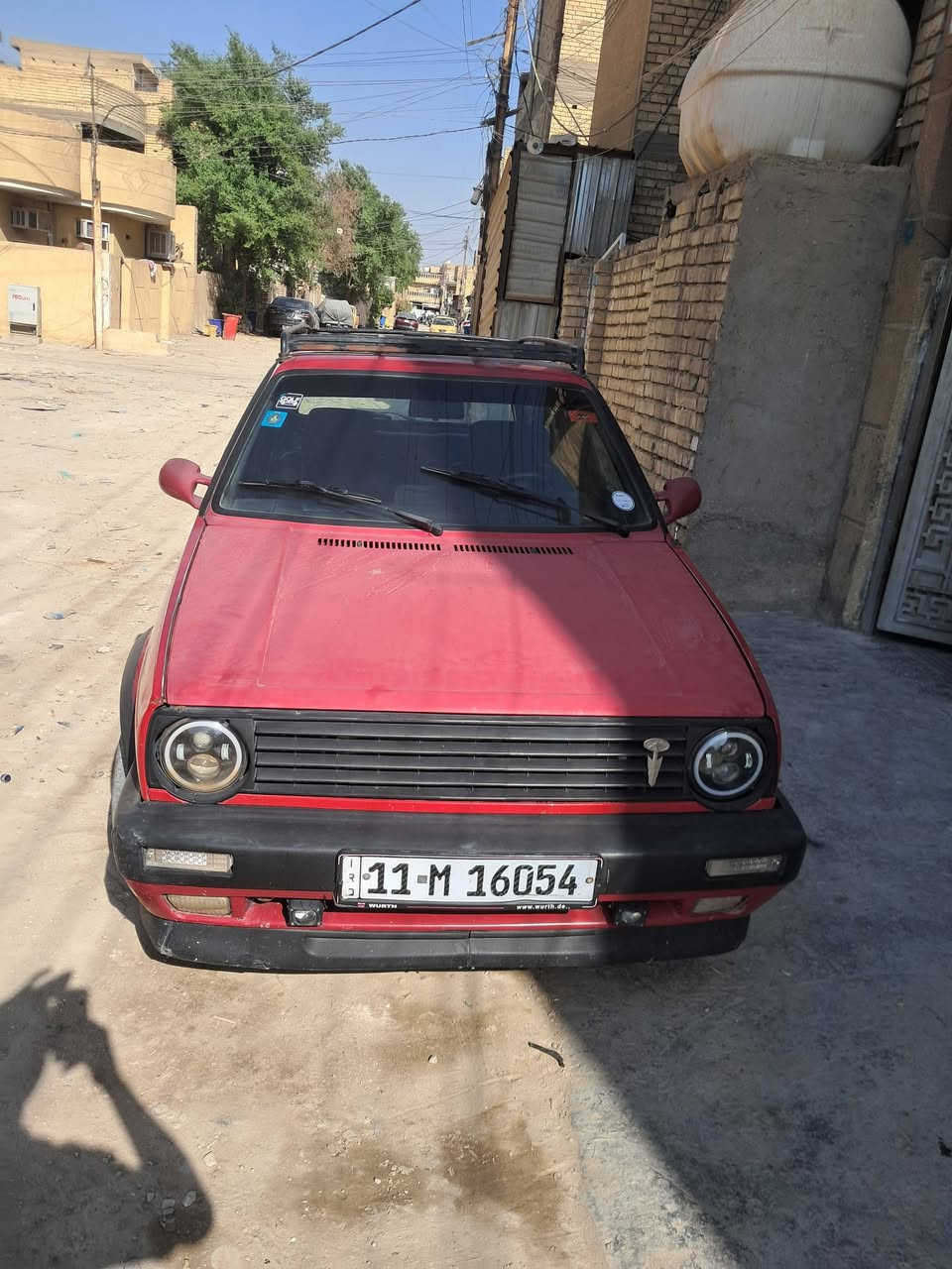كولف عضم لبيع سياره كامله تبريد محرك كير عادي سياره نضيفه مكان الزعفرانيه دور الشرطه *********** سعر ٣٥

