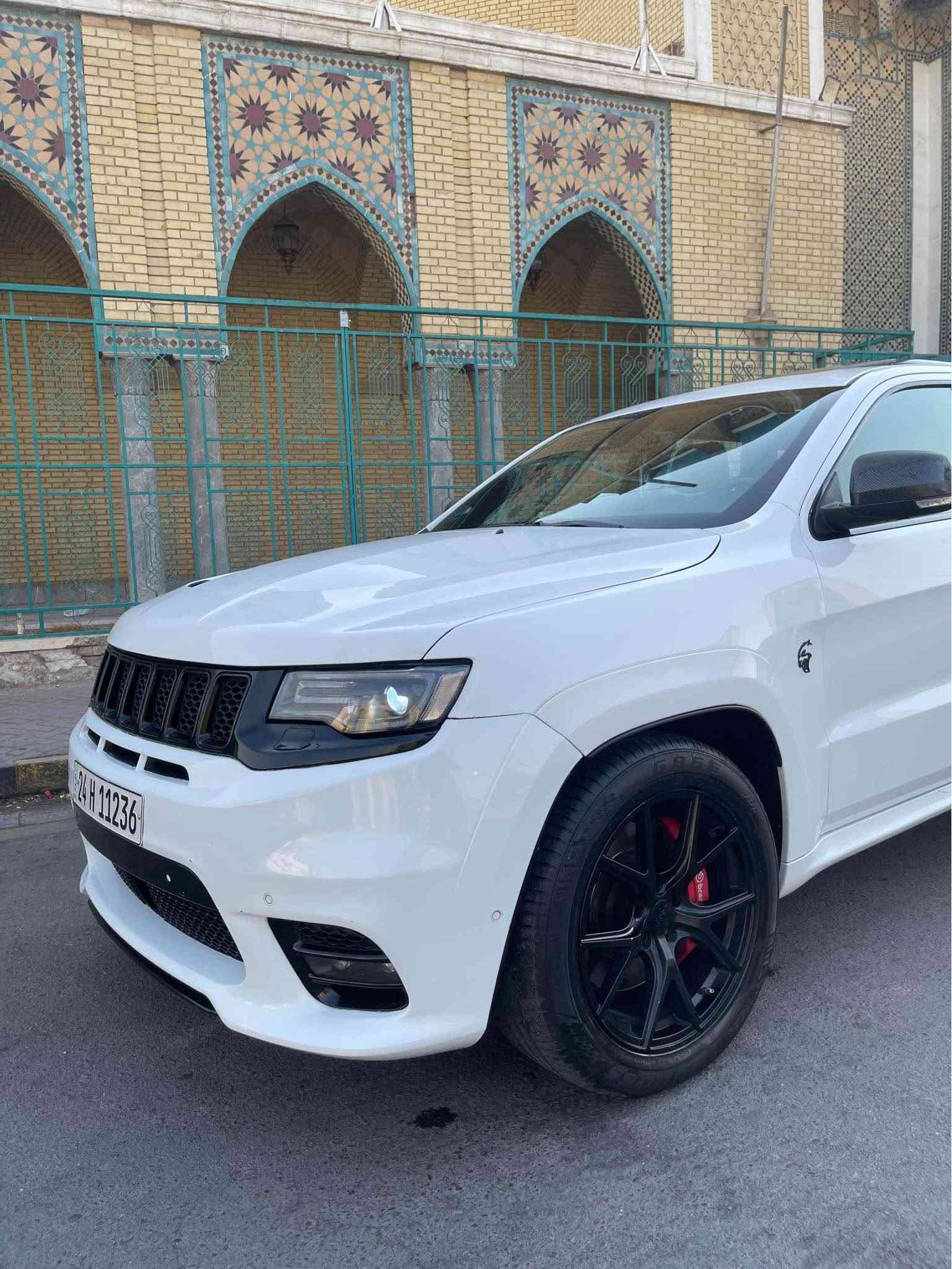 جراند شيروكي اس ار تي • ٢٠١٥ • بغداد