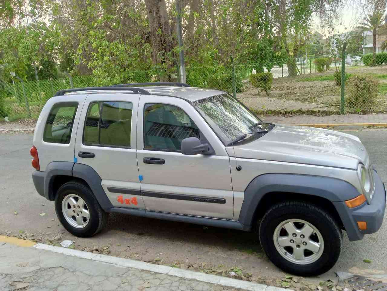 للبيع جيب موديل ٢٠٠٧
سياره جاهزه كير مكينه جدد مال حاويه
تبريد ثلج سنتر لوك كهربائيات كله تمام
تخم تاير جديد ادامه كامله للسياره
رقم وسنويه جدد بسمي شرط التحويل
عارضه ٧٣وبيه مجال بصيط مكاني الاعظميه
الاتصال ***********
