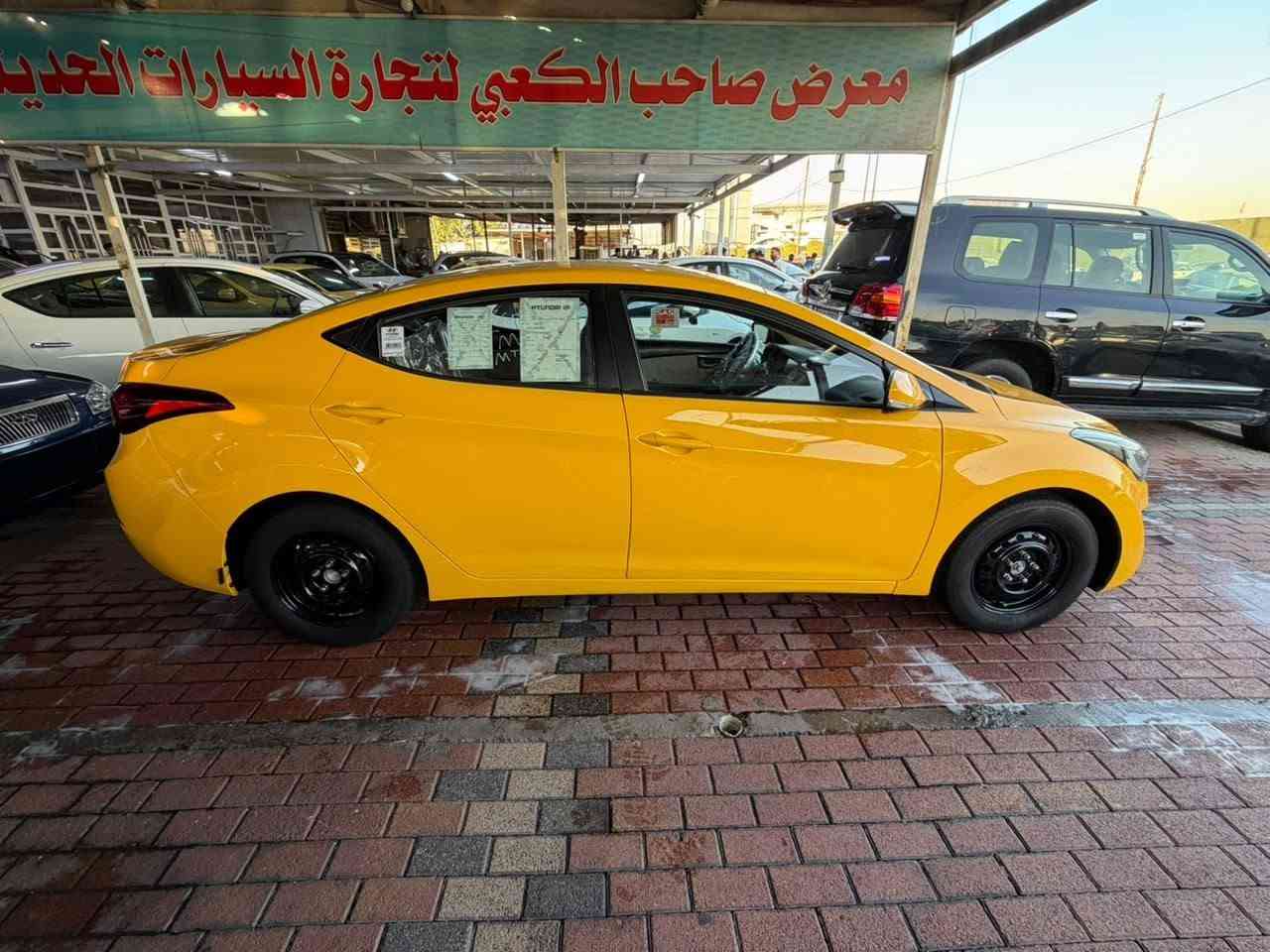 السلام عليكم النترا 15 كفاله عامه  بدون اي ضربه من شخط سياره جاهزه من كلشي مكينه كير حداديه تبريد جاهز  نضافه  تحكمات اشاير مري فول رقم بغداد بااسمي سنويه هزه جديد رقم دولي تريد وكاله تريد مداور ثاني يوم***********
