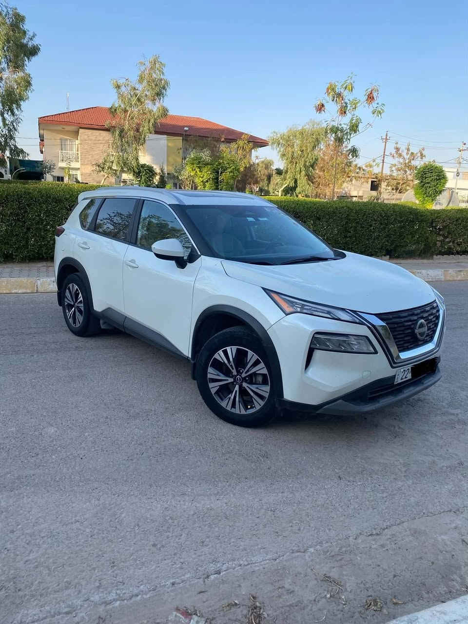 Nissan Rogue sv plus 2023
1.5 VC-Turbo 3 cylinder 

نيسان روگ 
السيارة sv plus
بانوراما
داخل جلد ملكي لونين
كوشنات هيتر
٣ انظمة قيادة
گير شفتات ستيرن
السيارة كلش نظيفة بحالة الشركة 
حادثها خفيف جدا فقط بونيت صبغ.
شرط دعاميات ولايتات بلاد.
السعر180ورقة ومجال 
***********.
