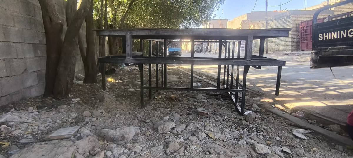 السلام عليكم محجر للبيع صقر 150 وبي مجال البكان بغداد حي البتول ***********
