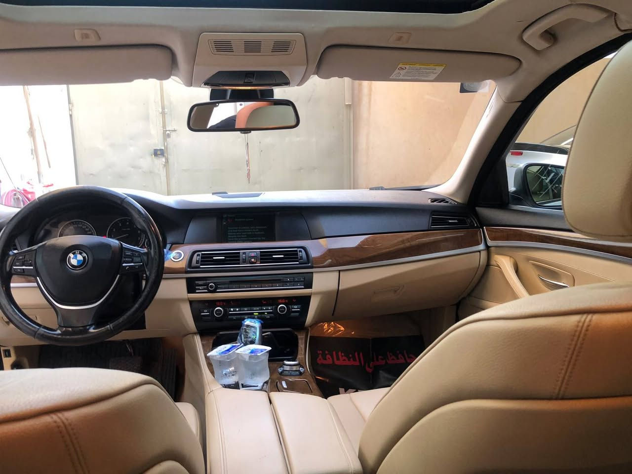 السلام عليكم …
BMW / F 10 / N 53 / 2012 
اوربي محرك 6  سلندر تنفس طبيعي فول مواصفات رادار حساس امامي خلفي بصمه خمس بردات مري شفط برد كهرباء تبريد قطعتين وتحكم جهتين بالتبريد سياره مواصفاتها فول جاهز من كلشي مابيه نقص انشاءالله بسمي رقم بغداد ماشي ٩٤ الف كيلو بيها تبدين قطعتين بلادي بنيد وجاملغ بدون دواخل  السعر المطلوب ١٧٥٠٠ الف دولار ونص وبيه مجال اي استفسار اني حاضر *********** /// *********** /// 
مكان السياره الفلوجه
