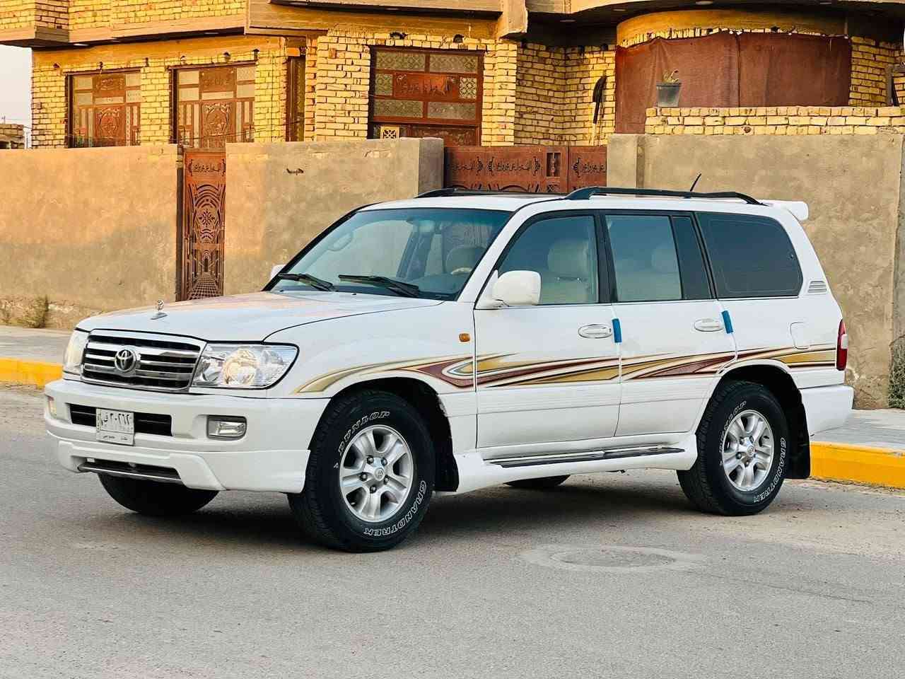تيوته لاندكروز خليجي مديل 2004اصل رقم بغداد مشروع وطني السعر 110وبيهه مجال للستفسار ***********مواصفات مكينه وكير مكفولات اوتماتيك محرك 6️⃣ سلندر فتحه سقف 7راكب 3قطع تبريد داخل بيجي فورويل شغال ثلاجه دبل تانكي مكفوله كفاله من ضربه وتبديل تخم تاير كهربائيات حداديه جديدهه سياره جديده وجاهزه وخير من الله المكان الناصريه ناصرية, ذي قار

