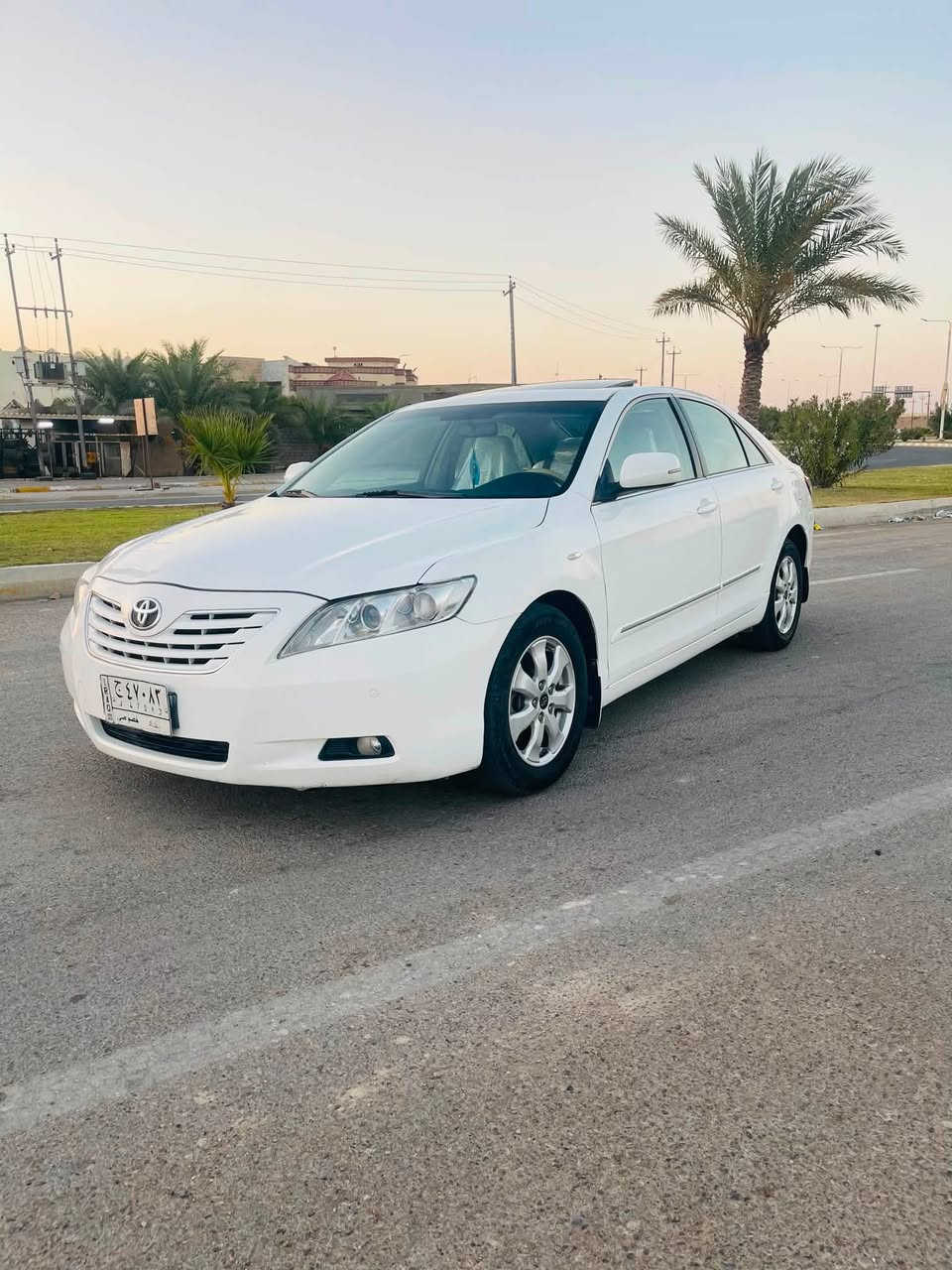 السلام عليكم
تحيه طيبه الى جميع الأعضاء 
للبيع كامري موديل 2009  خليجي 
رقم بغداد تحويل مباشر 
محرك 4/2400 سلندر 
فول مواصفات اعله فئه بالكامري
GLX 
حساس امامي خلفي 
داخل جلد حته البطاين 

برده خلفيه كشن كهرباء تحكم استيرن فتحه سقف كامره خلفيه مثبت سرعه  شاشه تاب اناره داخليه بالتكم  اشاير بالمري يعني فول 
كير محرك كفاله تخم تاير صدر امامي وخلفي تبريد قطعتين ثلج ادامه كامله يعني السياره جاهزه مال جناي ومامتعوبه 
 السياره كفاله وشرط الفحص السياره حلوه واحله من الصور 
السعر المطلوب   123 
الاستفسار الاتصال 
***********
***********
مكان السياره فلوجه غير متواجد ع فيس
