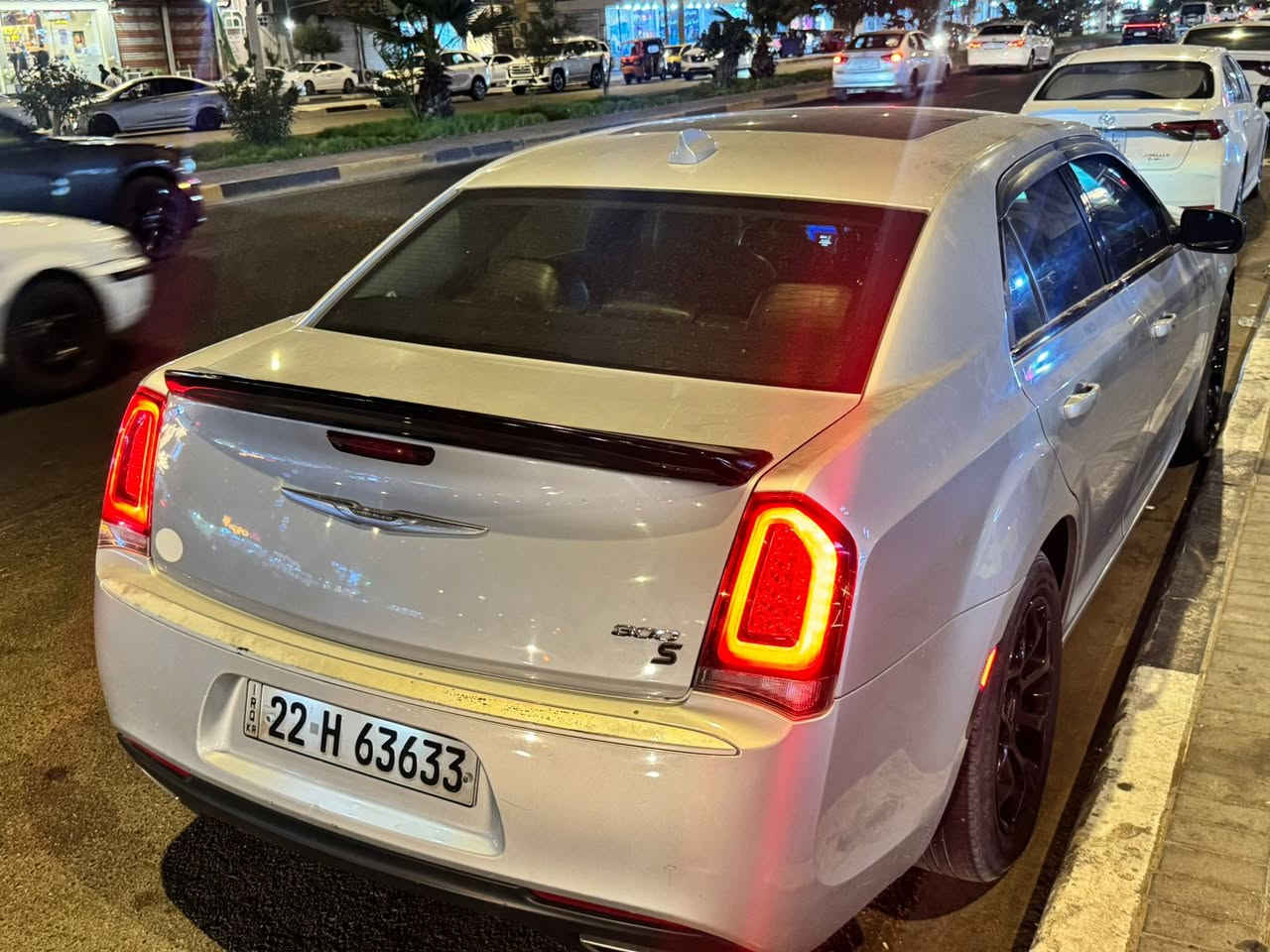 السلام عليكم
كرايسلر اوباما 300C للبيع

الموديل: 2020

الفئة: 300S

الممشى: 162000 كيلومتر

الموقع: البصرة 

حادثها بنيد و جاملق مبدلات و الايرباك سليم على سستم الشركة ما ضارب 

حاله السياره جيده جدا

محرك وجير وإيرباك بشرط، غير مفتوحة
 

فول مواصفات مقاعد جلد تشغيل ودخول ذكي (بصمة) شاشة معلومات وترفيه كاميرا خلفية مثبت سرعة فتحة سقف بانوراما نظام صوت مميز من شركة البينا ومواصفات أخرى
السعر 245$ قابل للتفاوض 
***********
