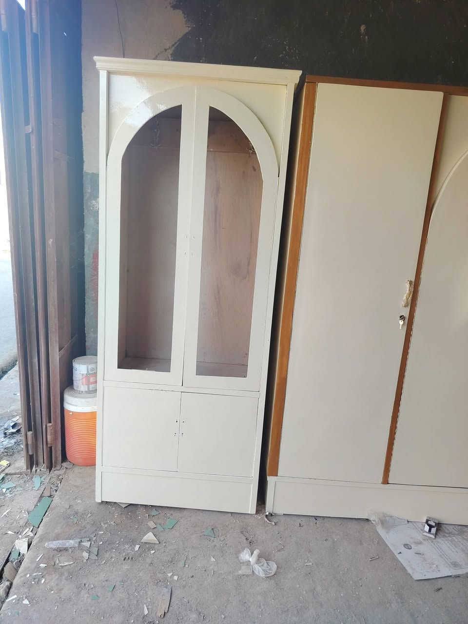 غرفه تزكام ام ستة نرماده مو انديف صاج
صبغ جديد السعر ٤٥٠ الف الغرفه كامله وجاهزه اي نقص مابيه العنوان ذي قار قضاء الغراف قرب علوة الأسماك محل نجارة أثير *********** ملاحظه الغرفه جام ويدات موجودات يعني تاخذ جاهز مجهز
