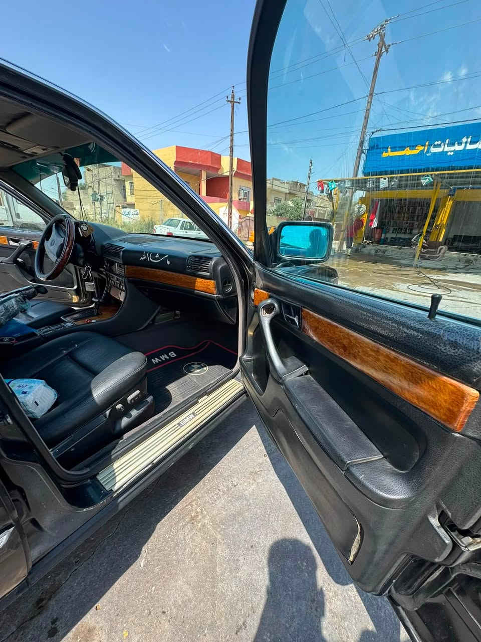 للبيع فقط✨BMW 730 V8 ✨لون اسود كحلي
فول اوتو مديل94✅ 
 بخ جماليه مصبوغه اول صبغه✅
تبريد تدفئه قطعتين شرط ✅
بجم عريض ✅
دبل جكمجه✅
كشنات كهرب جلد تدفئه امامي خلفي ✅
خزن ميموري للكشنات ✅
محرك 8 شرط كير شرط✅
حماوه ثابته اقل من النص ✅
طخم كامل جديد✅
طخم تايرات جديد✅
✅ABSشغال
سنتر لوك ✅ 
كابون بانزين ✅
رقم انكليزي ✅
سلايت 3 وضعيات ✅
4جامات كهرباء✅
لايتات بلادي شركه✅
بدون خياس✅
صاج بلادي مو لزك ✅
مكفوله  والكص✅
✨فول السياره✨

سعر السيارة 60 قفل 

***********
